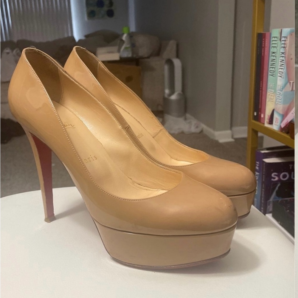 Christian Louboutin Nude Heels (size 39)